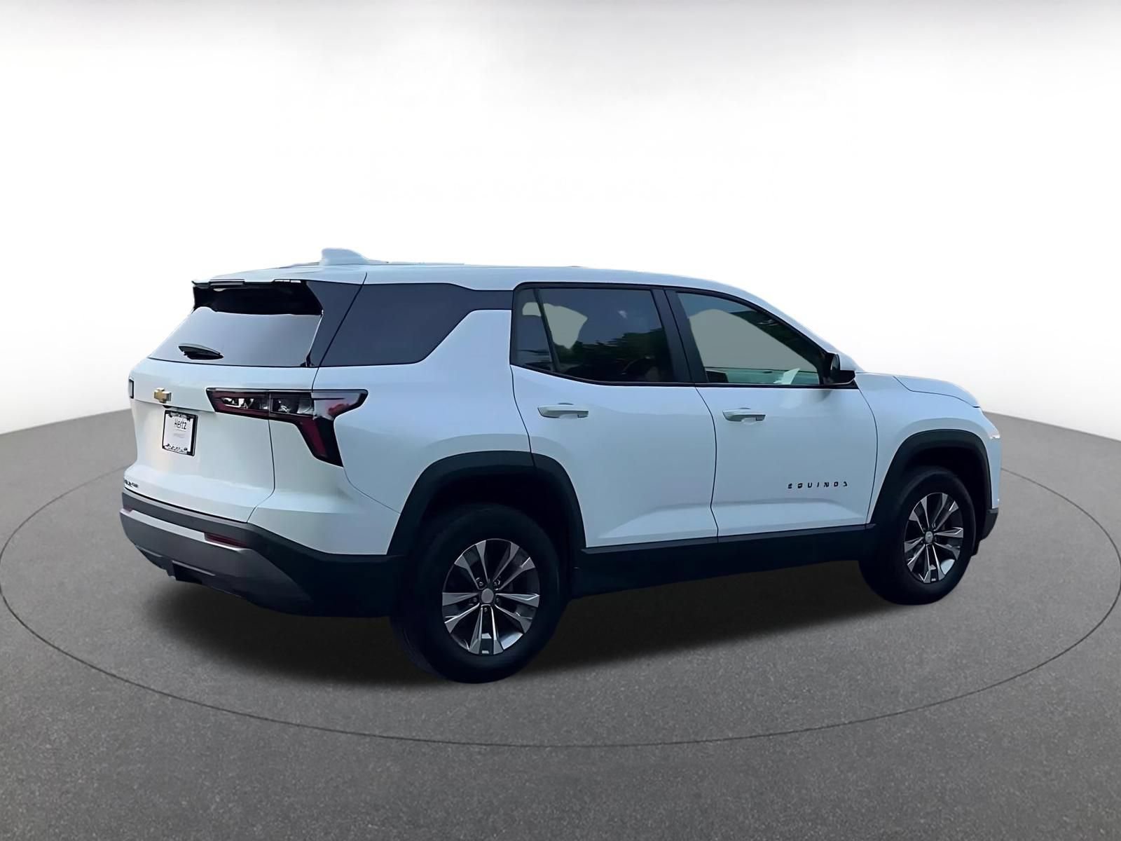 Thumbnail: 2025 Chevrolet Equinox - 15