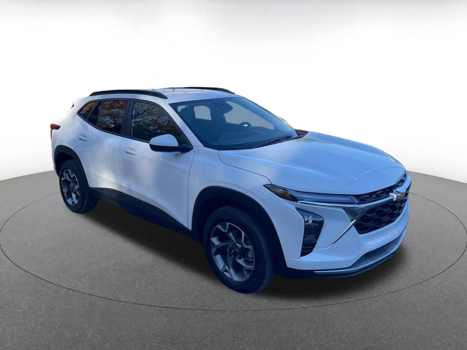 Thumbnail: 2025 Chevrolet Trax - 1