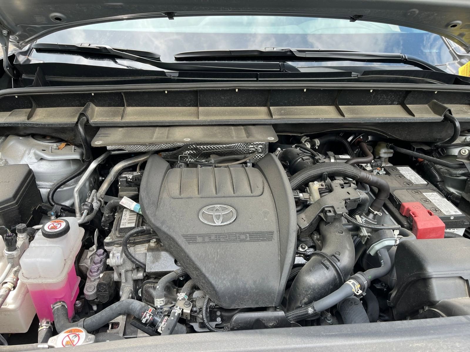 Thumbnail: 2025 Toyota Highlander - 34