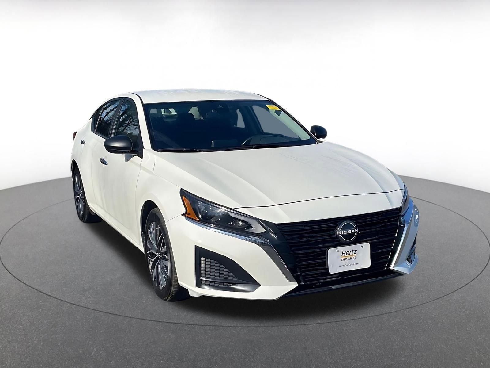 Thumbnail: 2025 Nissan Altima - 1