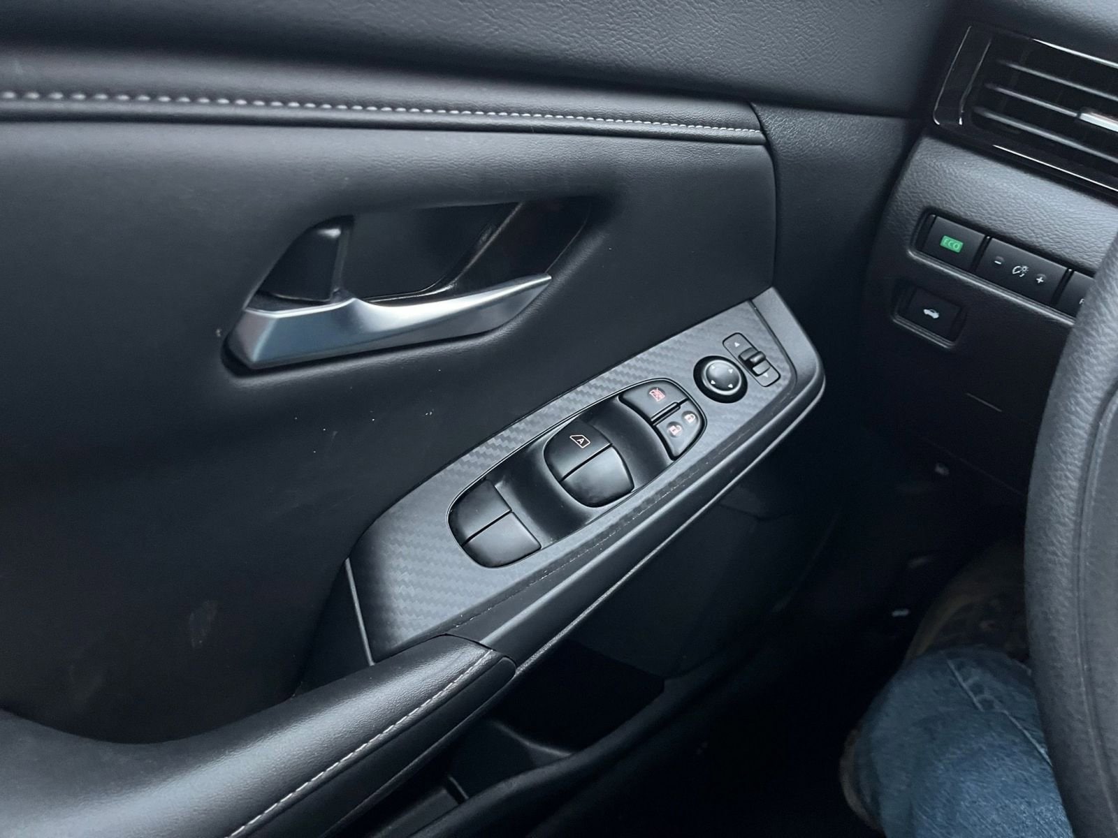 Thumbnail: 2025 Nissan Sentra - 20