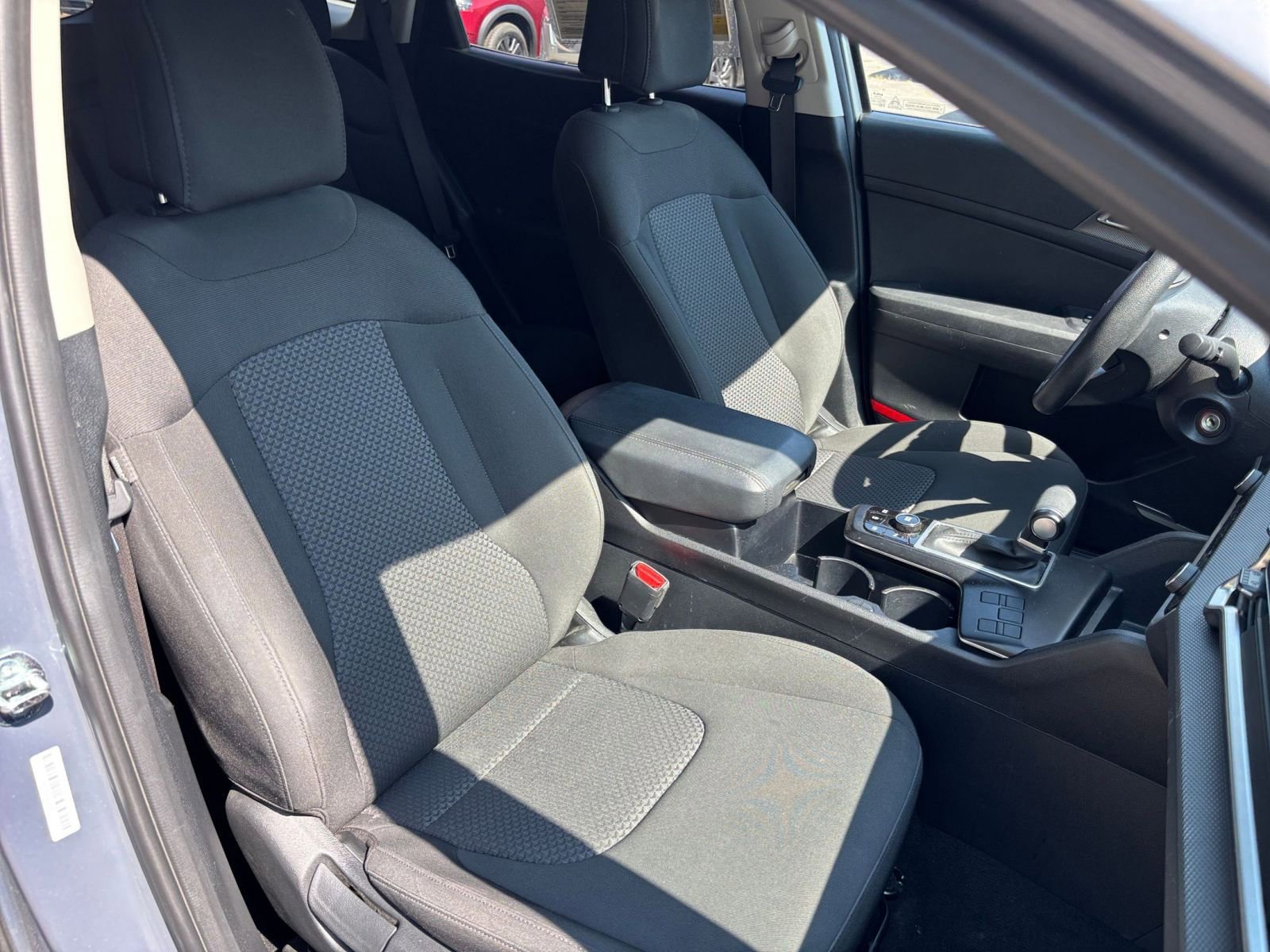 Thumbnail: 2025 Kia Sportage - 35