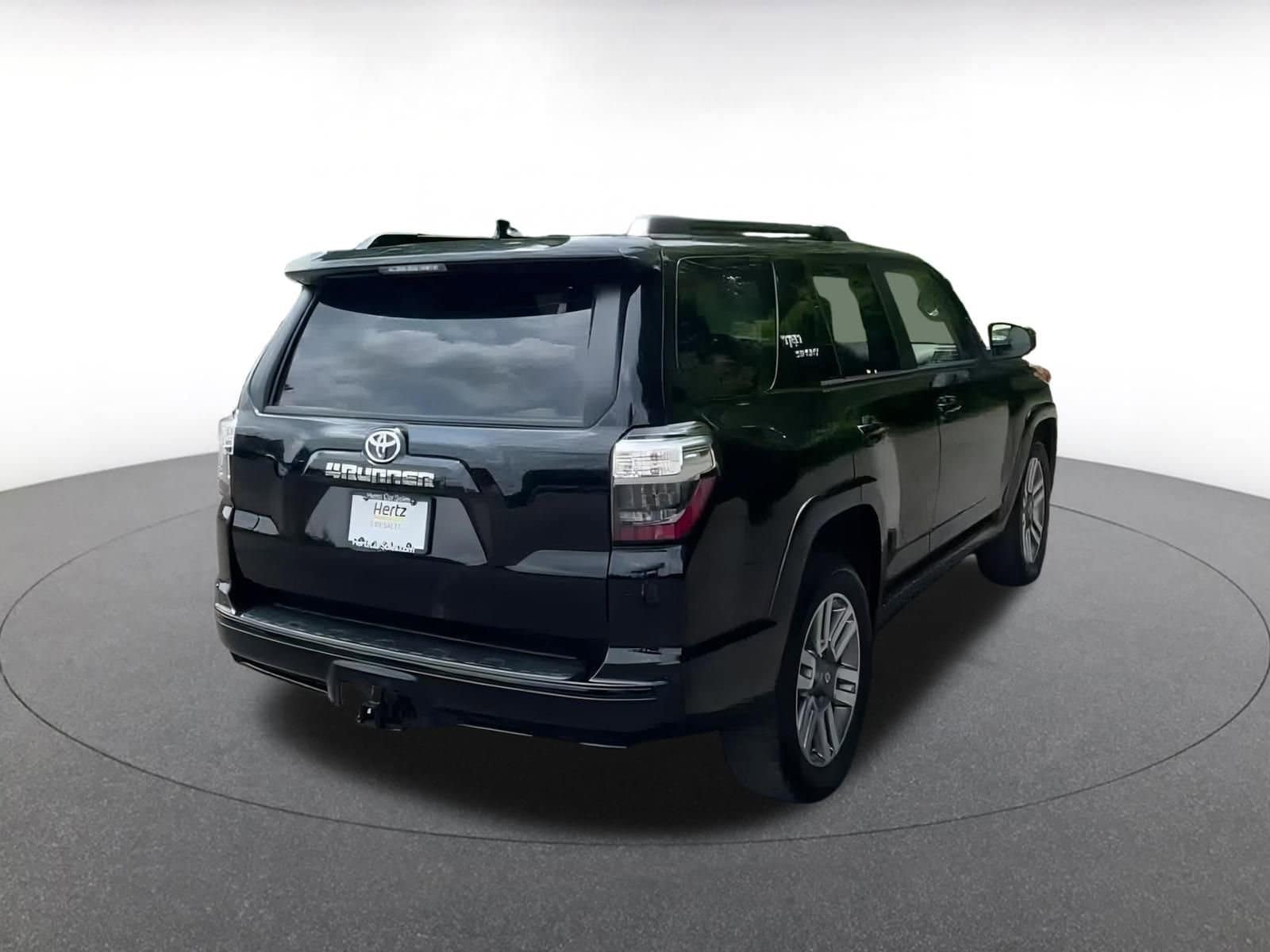 Thumbnail: 2024 Toyota 4Runner - 12
