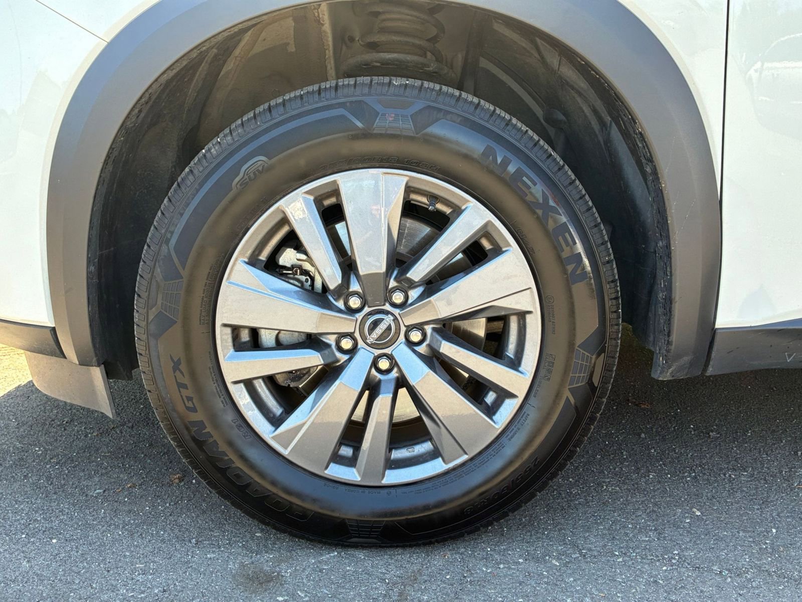 Thumbnail: 2025 Nissan Pathfinder - 32