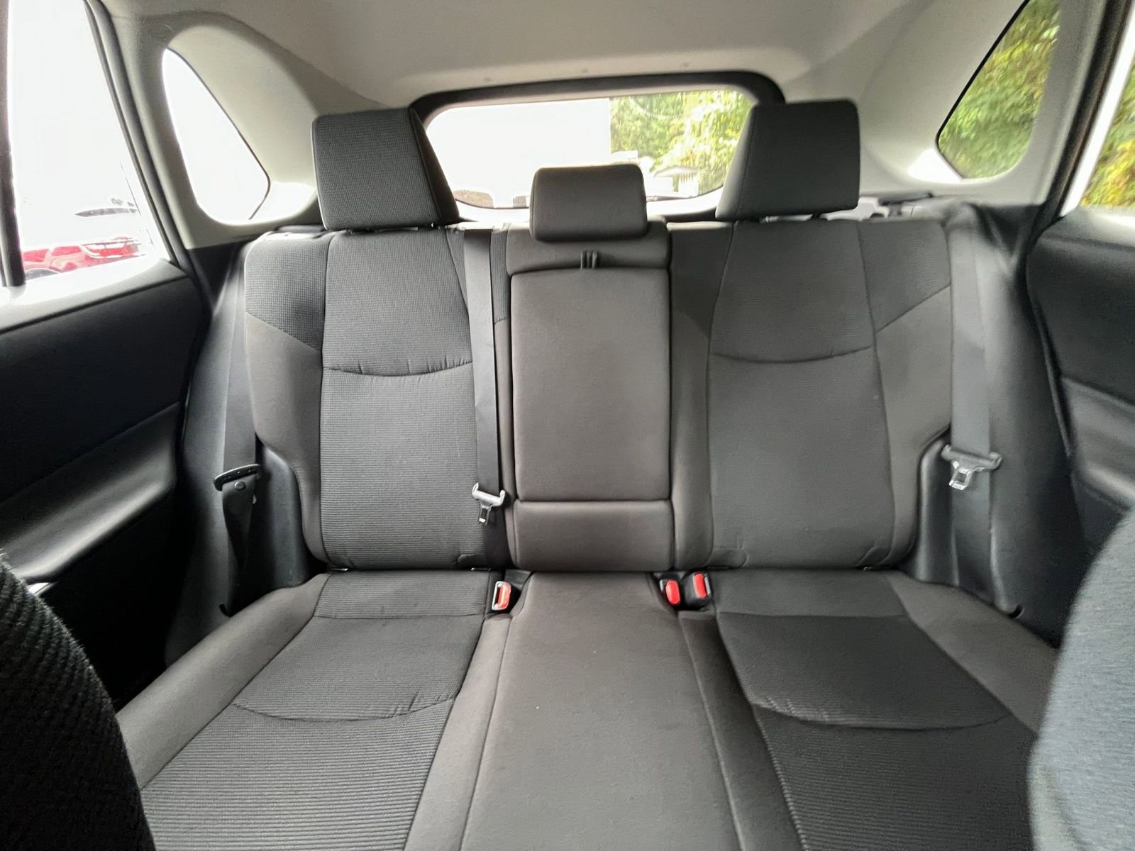 Thumbnail: 2025 Toyota RAV4 - 34