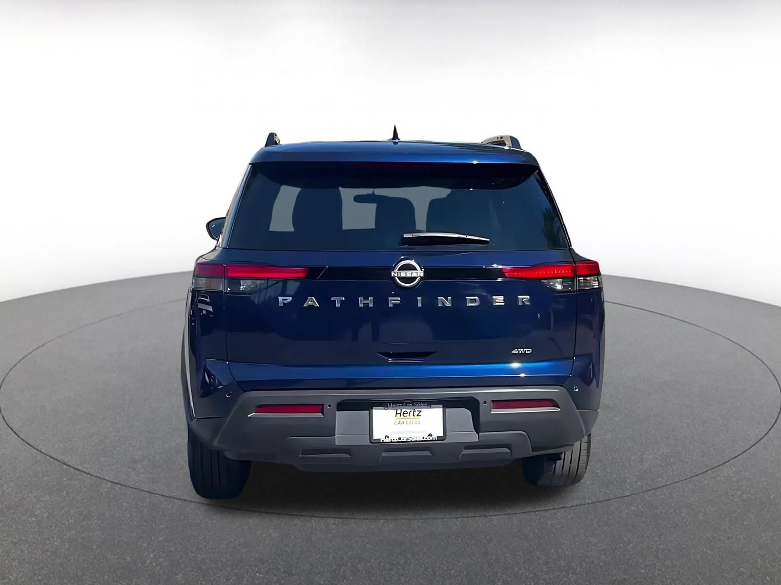 Thumbnail: 2025 Nissan Pathfinder - 12