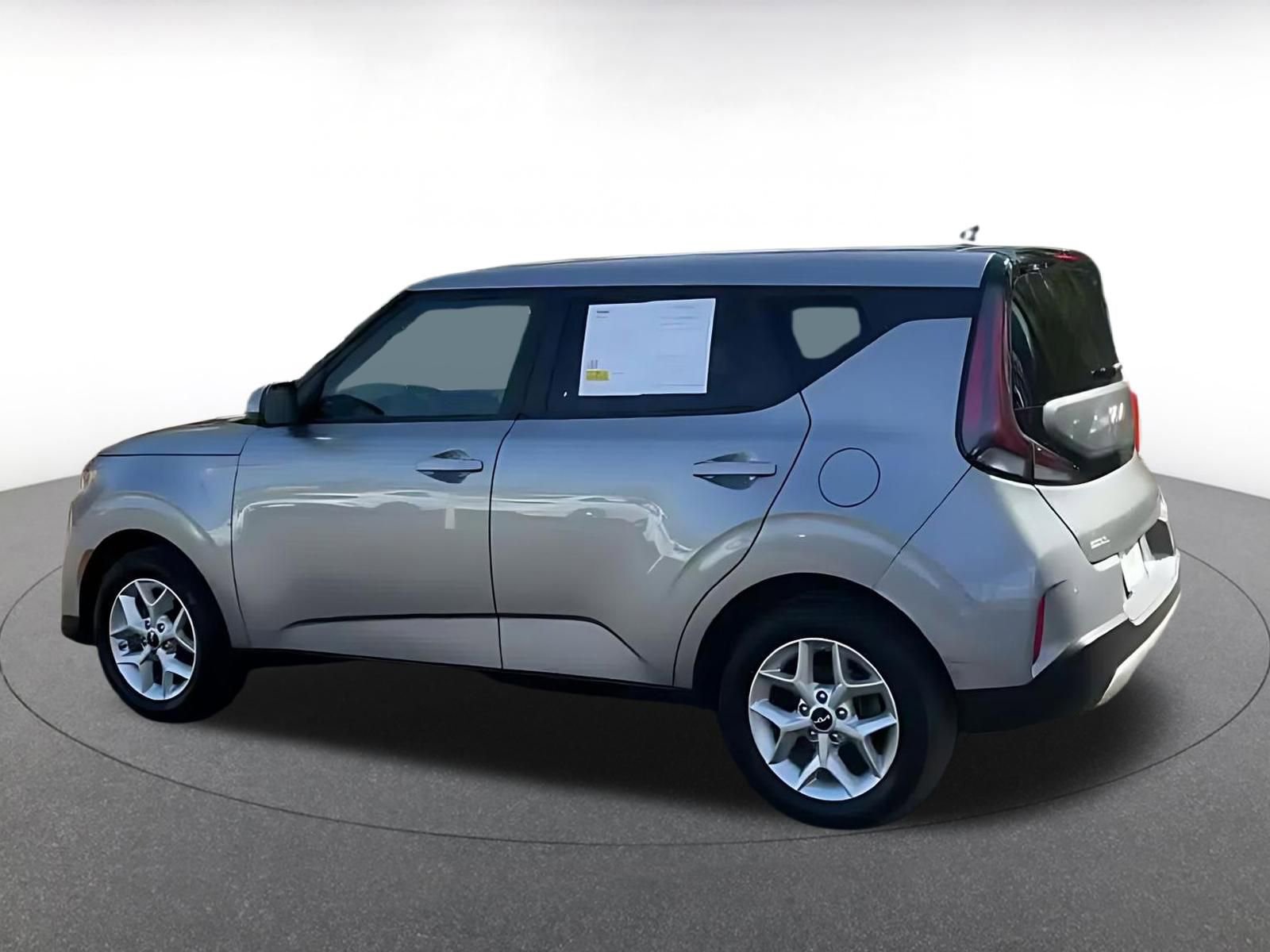 Thumbnail: 2025 Kia Soul - 10