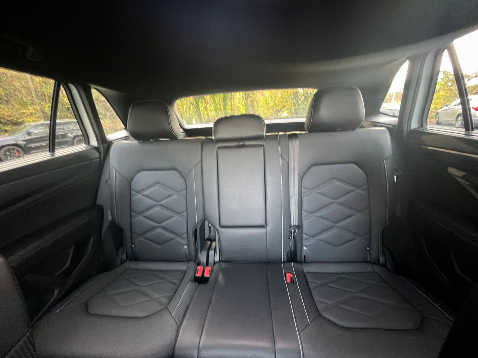 Thumbnail: 2025 Volkswagen Atlas - 34