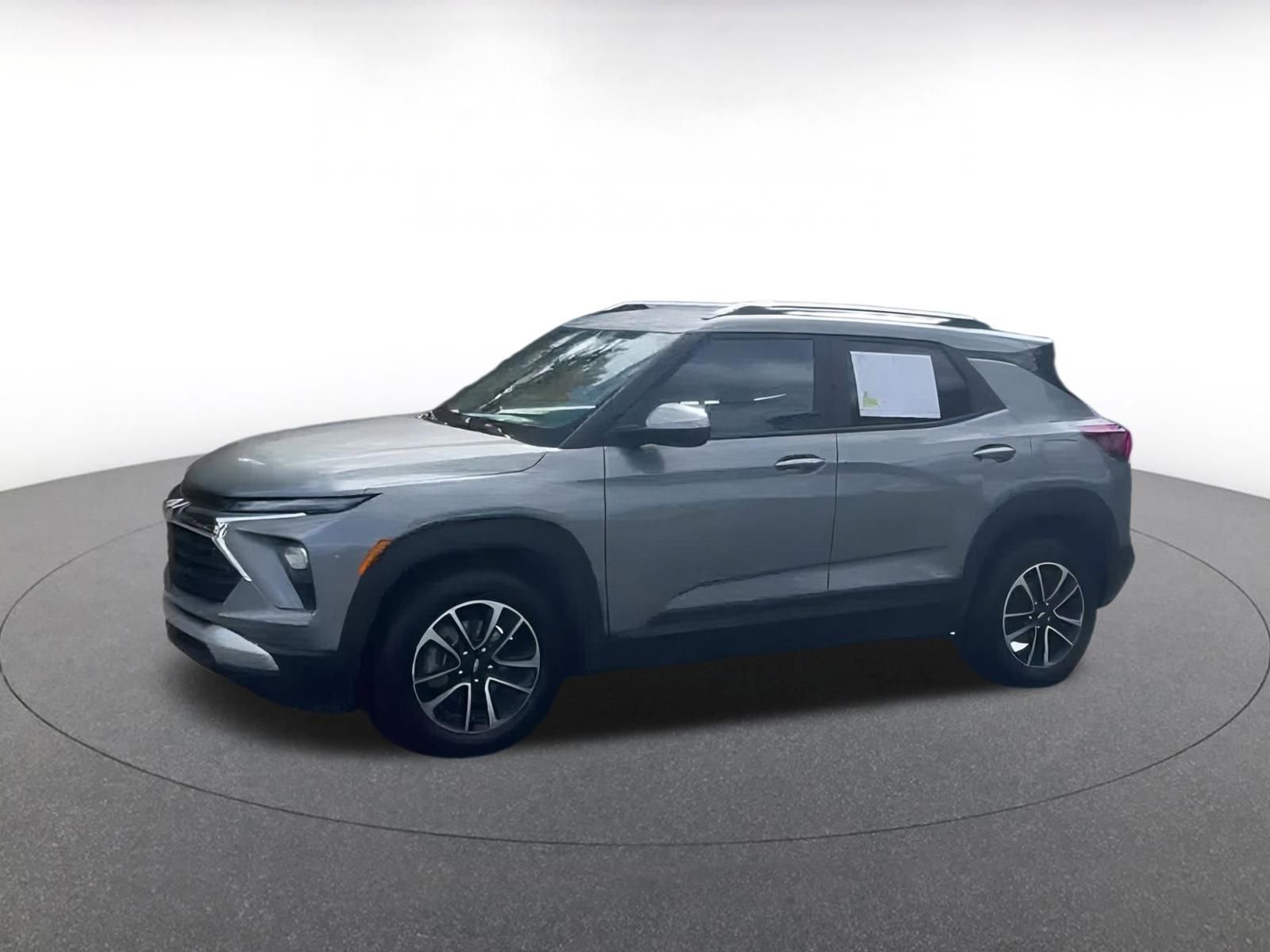 Thumbnail: 2025 Chevrolet TrailBlazer - 8