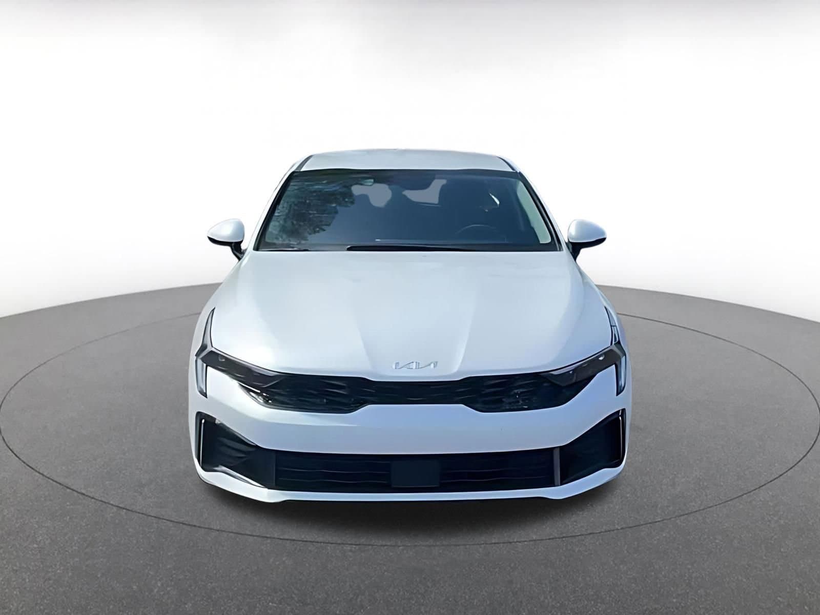 Thumbnail: 2025 Kia K5 - 4