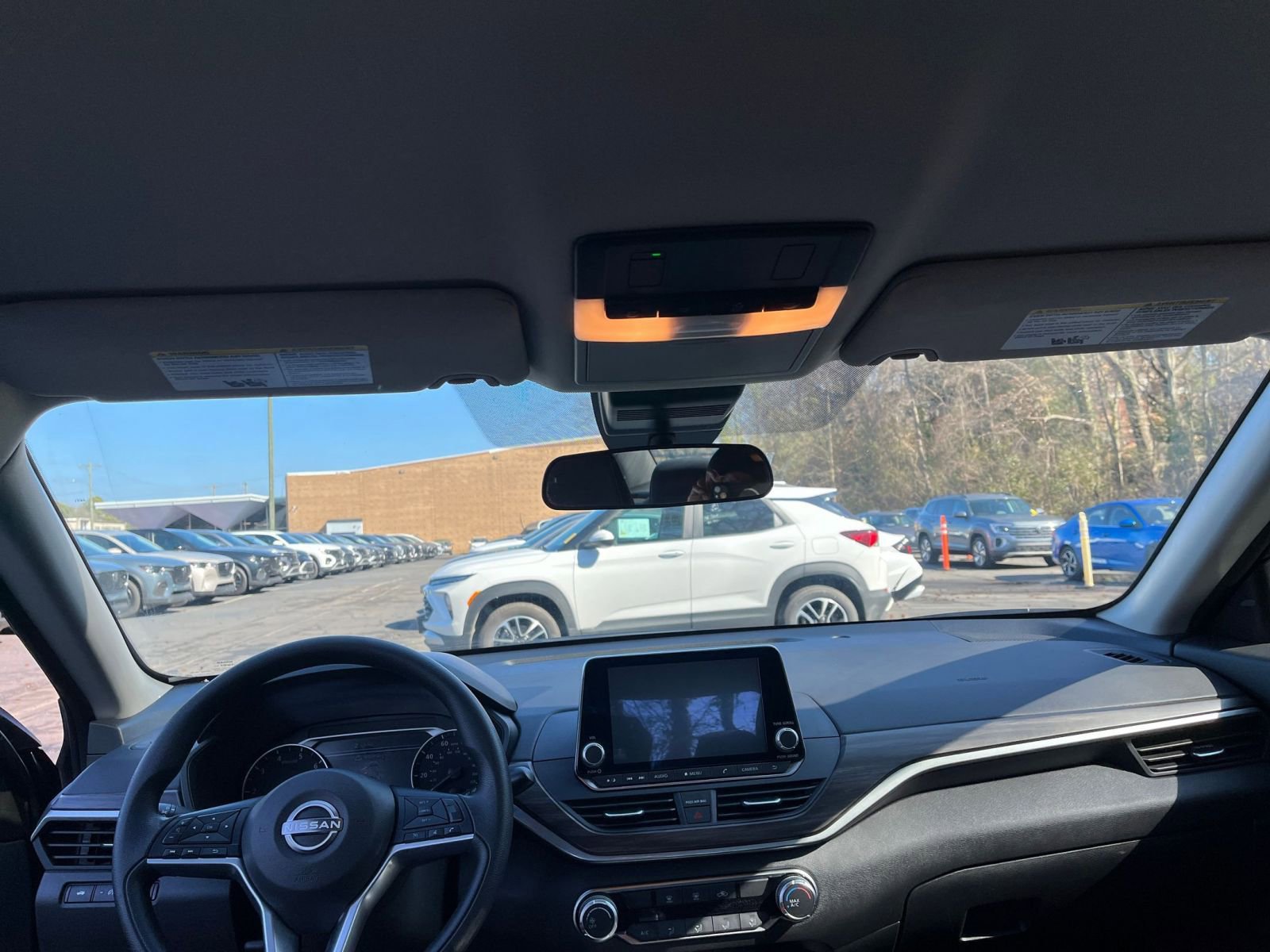 Thumbnail: 2025 Nissan Altima - 33