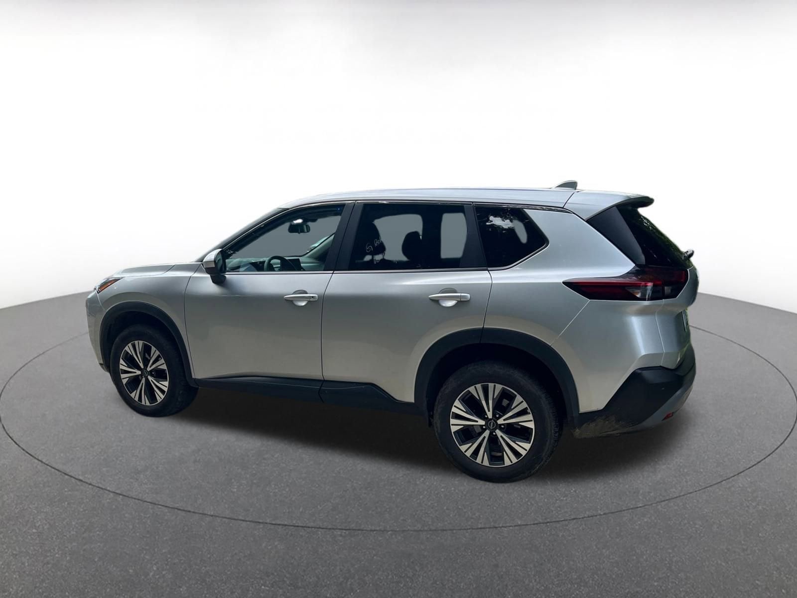 Thumbnail: 2023 Nissan Rogue - 11