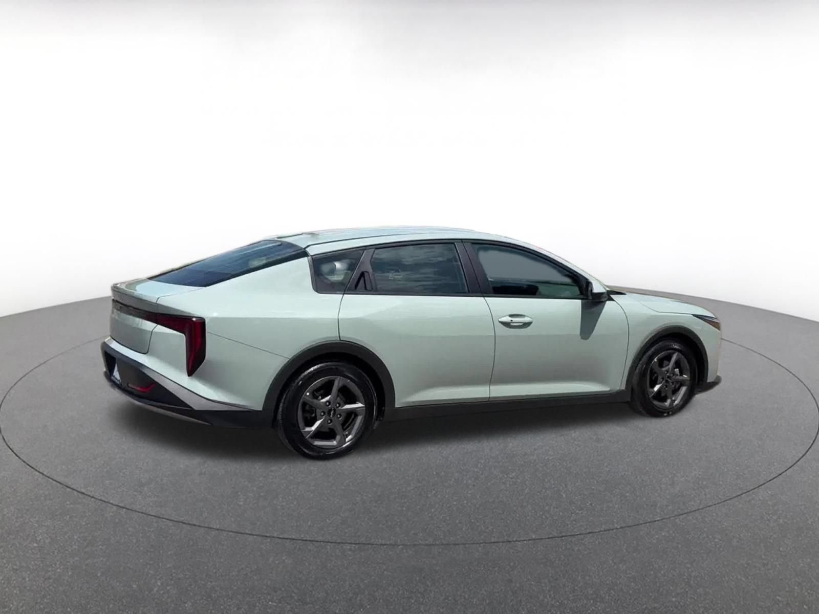 Thumbnail: 2025 Kia K4 - 15