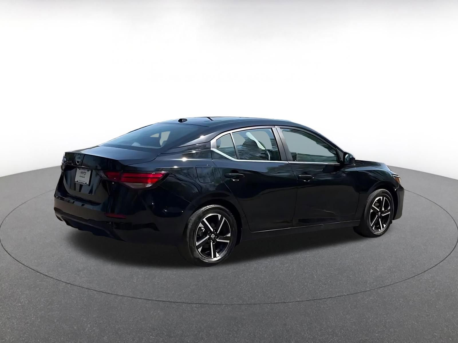 Thumbnail: 2025 Nissan Sentra - 15