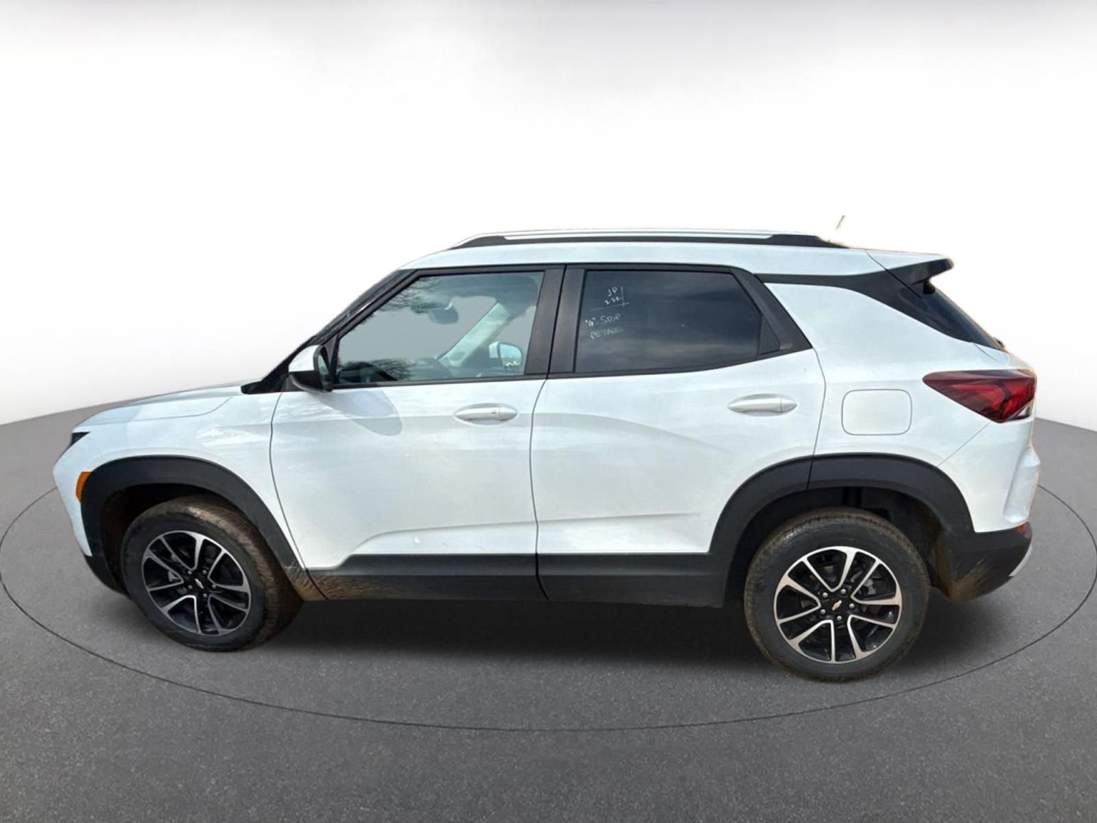 Thumbnail: 2025 Chevrolet TrailBlazer - 9