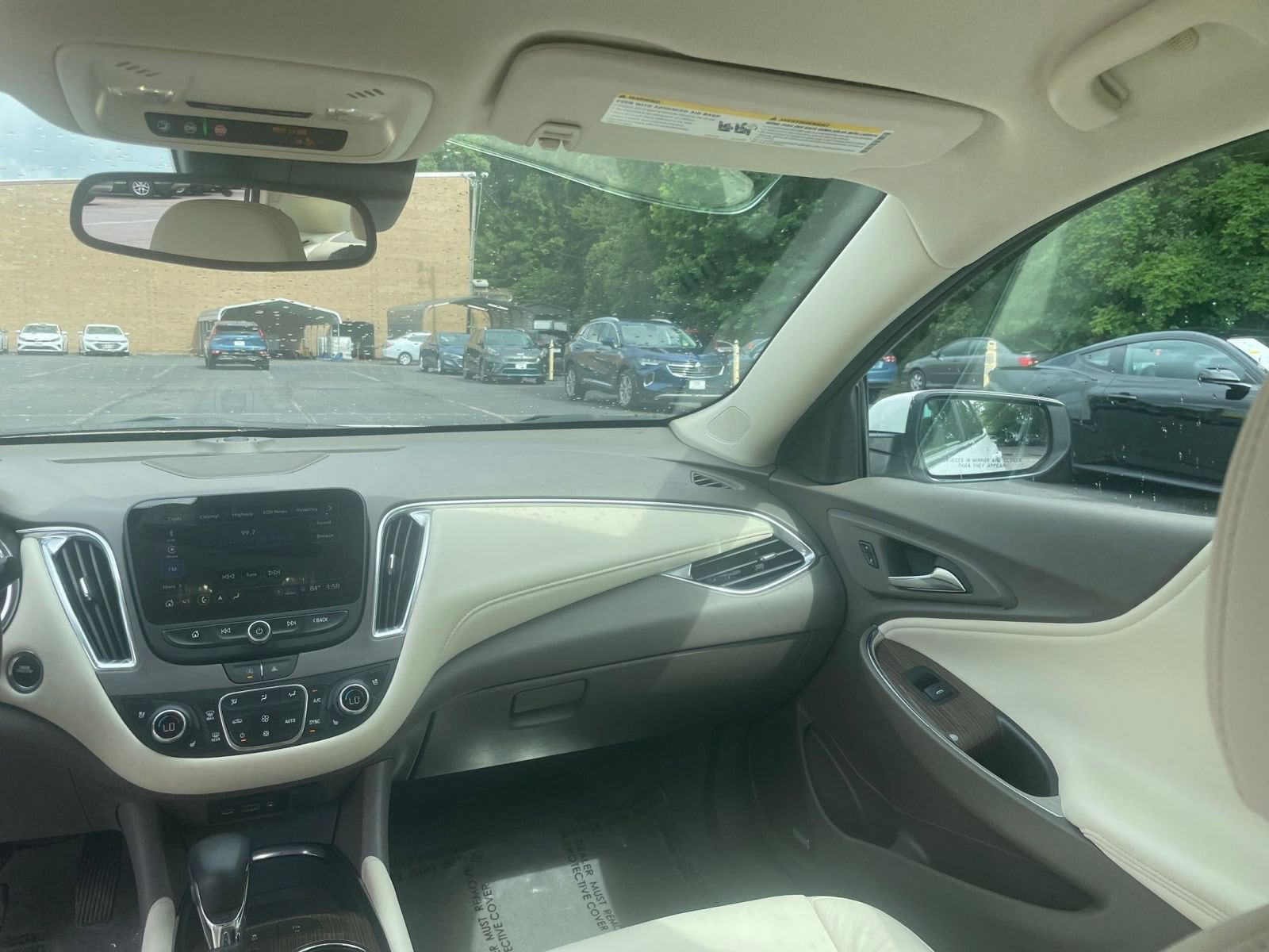 Thumbnail: 2024 Chevrolet Malibu - 31