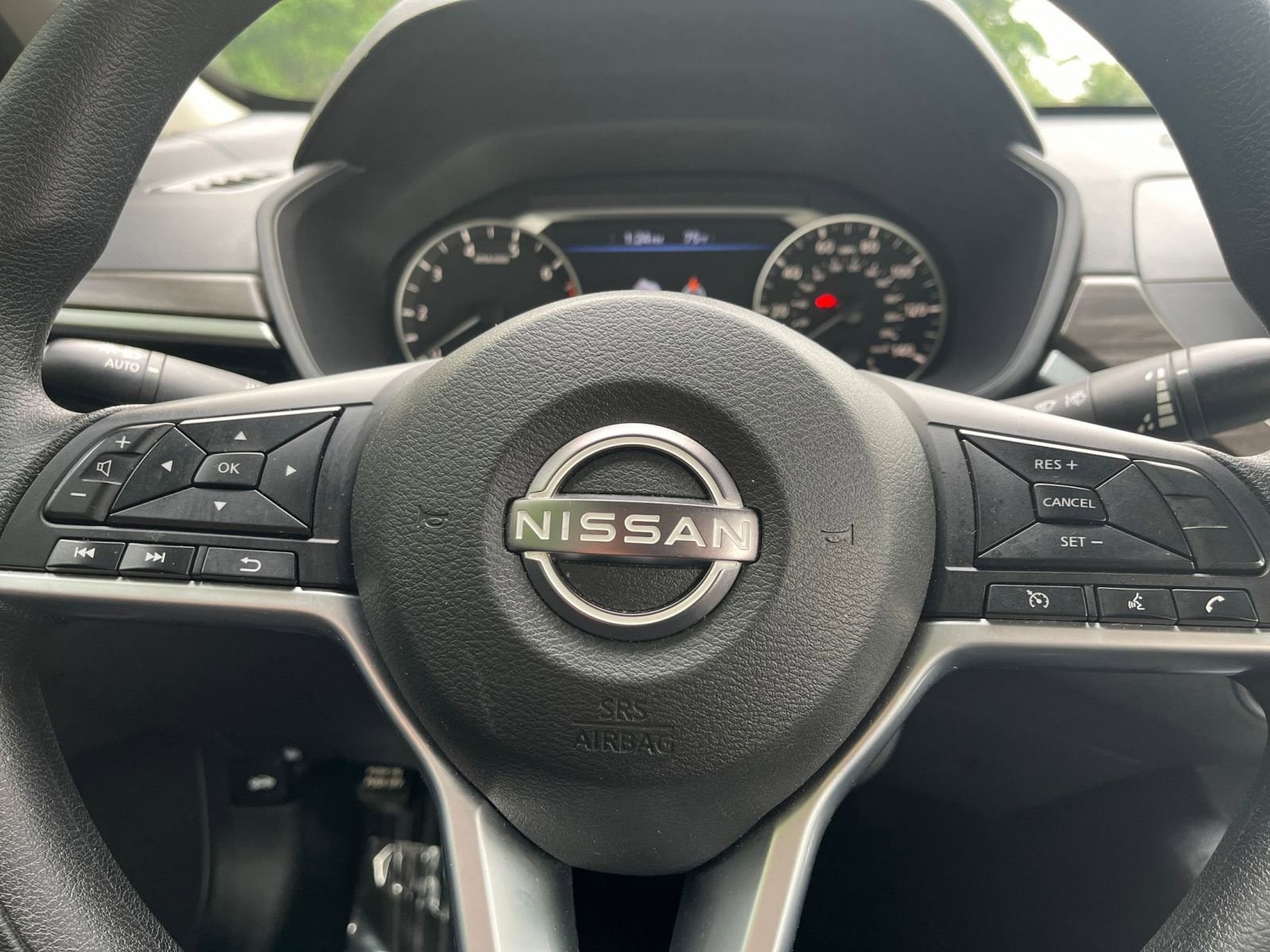 Thumbnail: 2025 Nissan Altima - 28