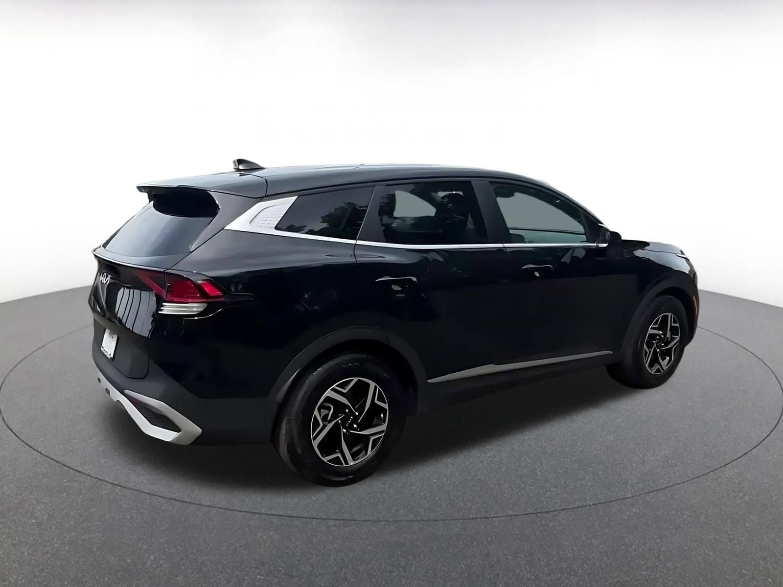 Thumbnail: 2025 Kia Sportage - 14