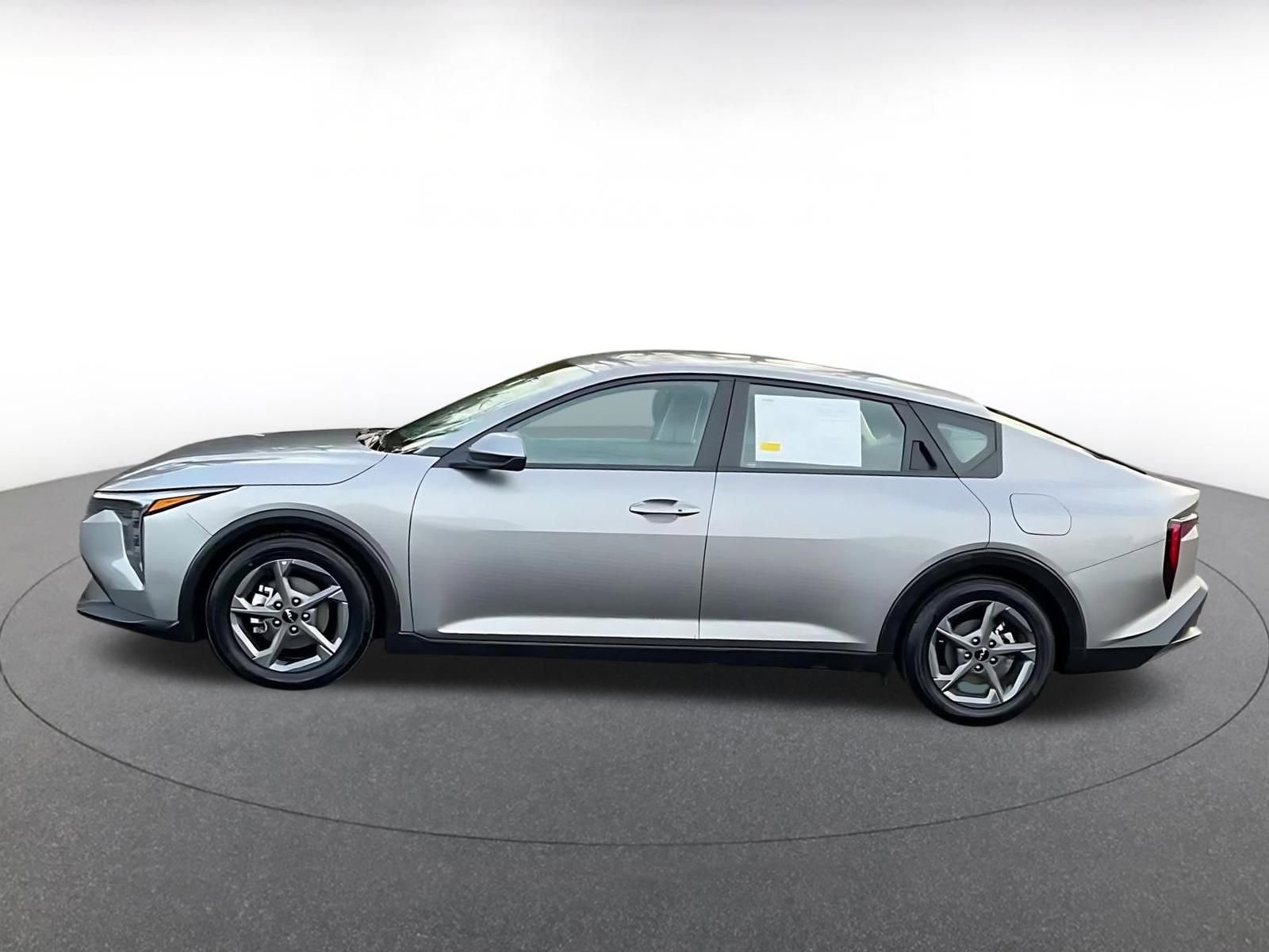 Thumbnail: 2025 Kia K4 - 9