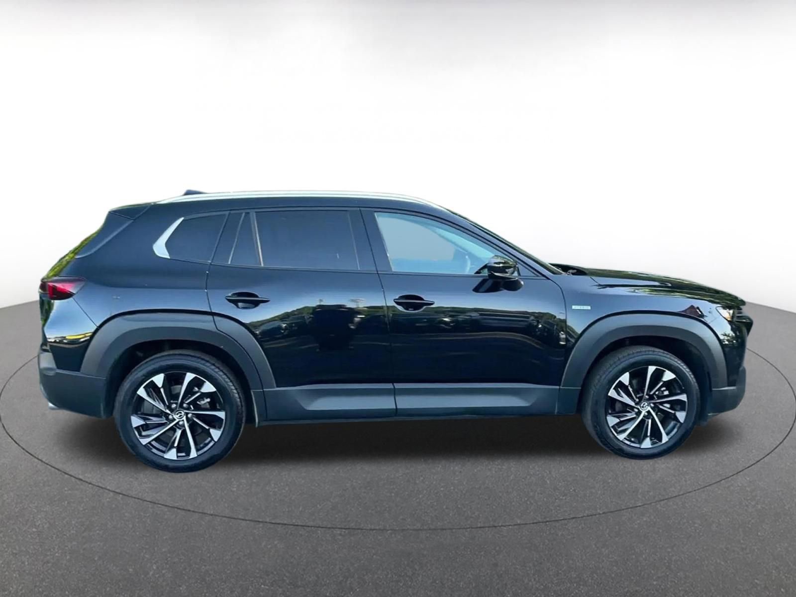 Thumbnail: 2025 Mazda CX-50 - 15