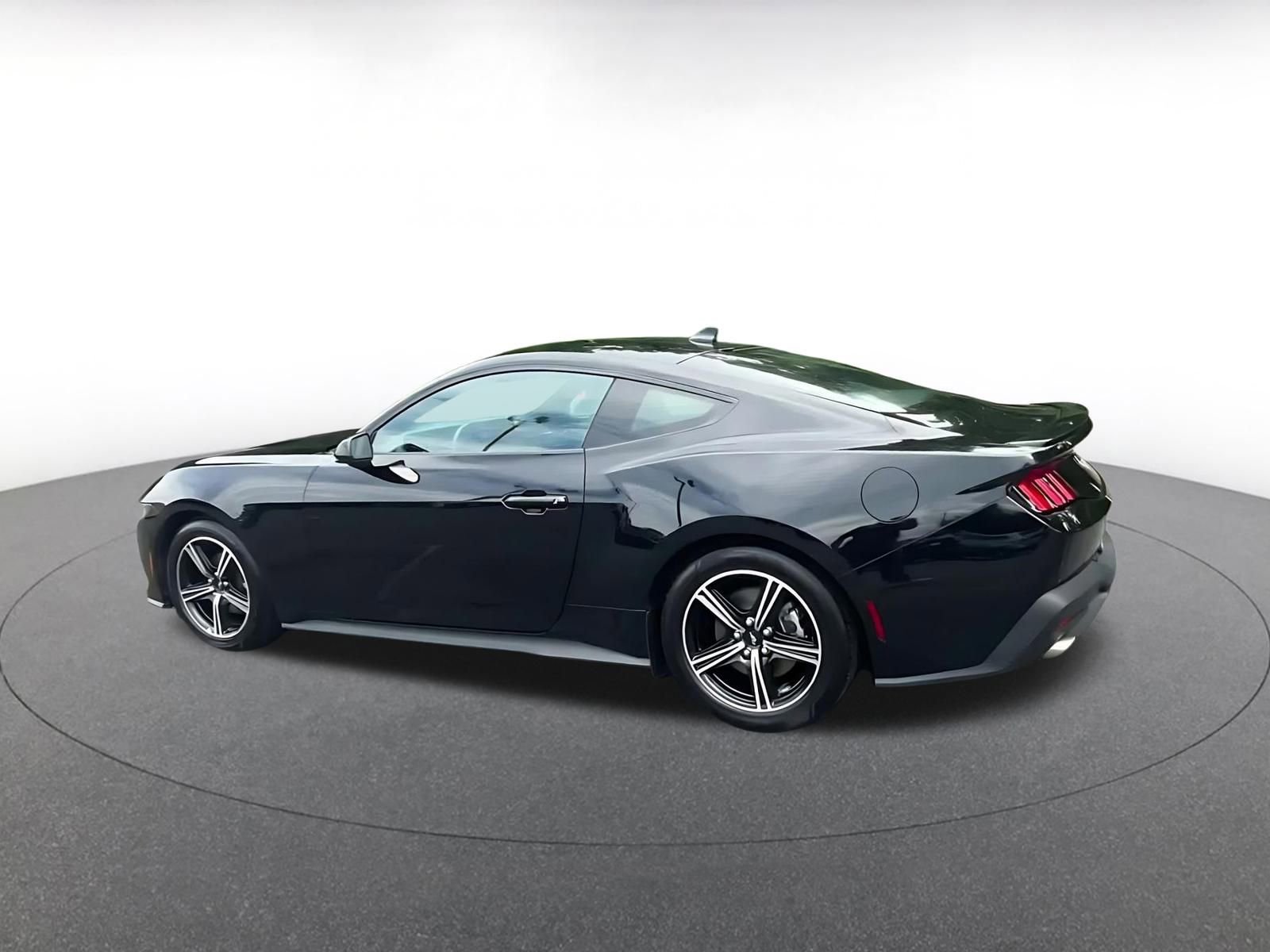 Thumbnail: 2024 Ford Mustang - 10