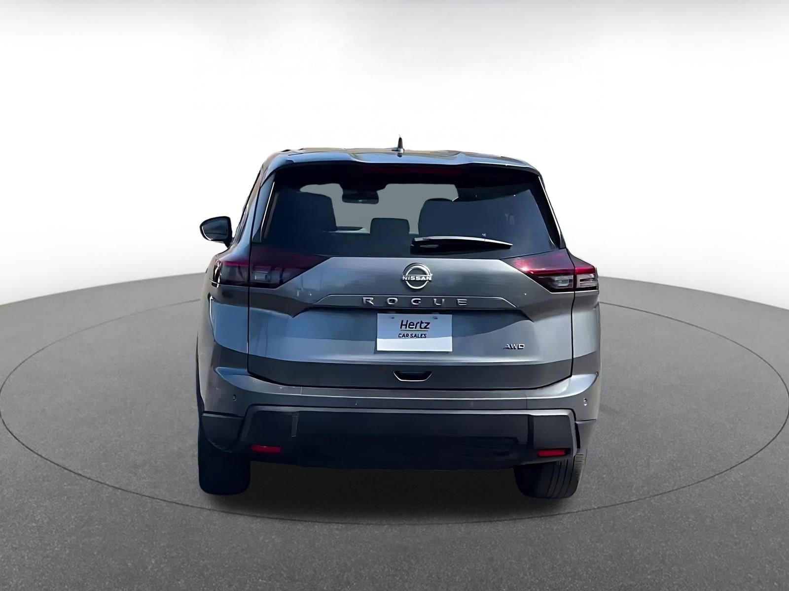 Thumbnail: 2025 Nissan Rogue - 12