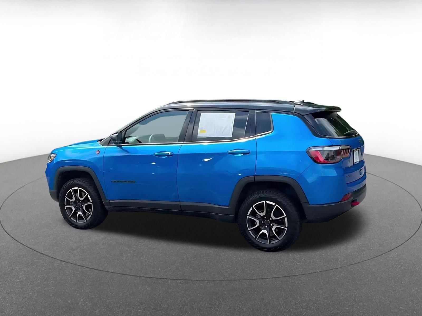 Thumbnail: 2025 Jeep Compass - 8
