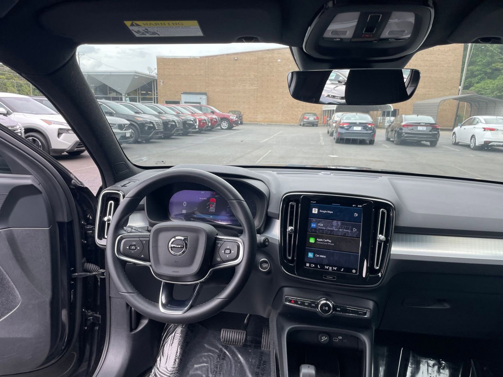 Thumbnail: 2024 Volvo XC40 - 30