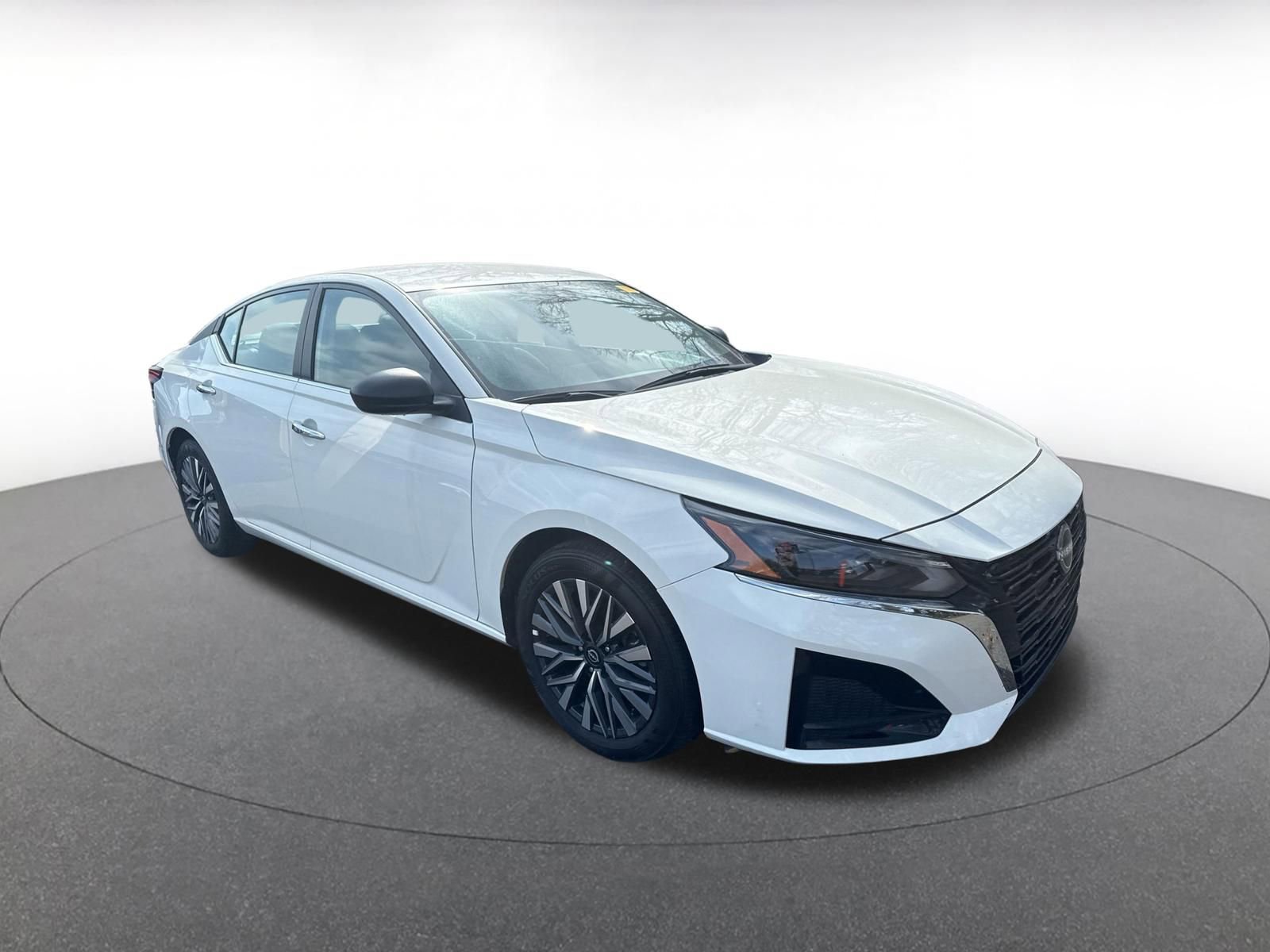 Thumbnail: 2025 Nissan Altima - 2