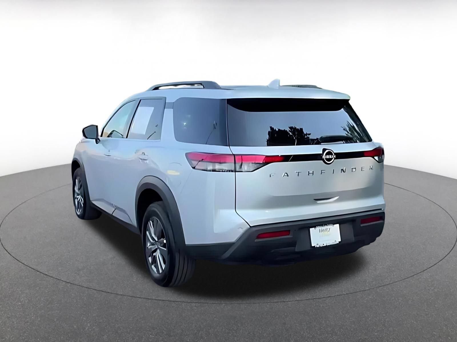 Thumbnail: 2025 Nissan Pathfinder - 11