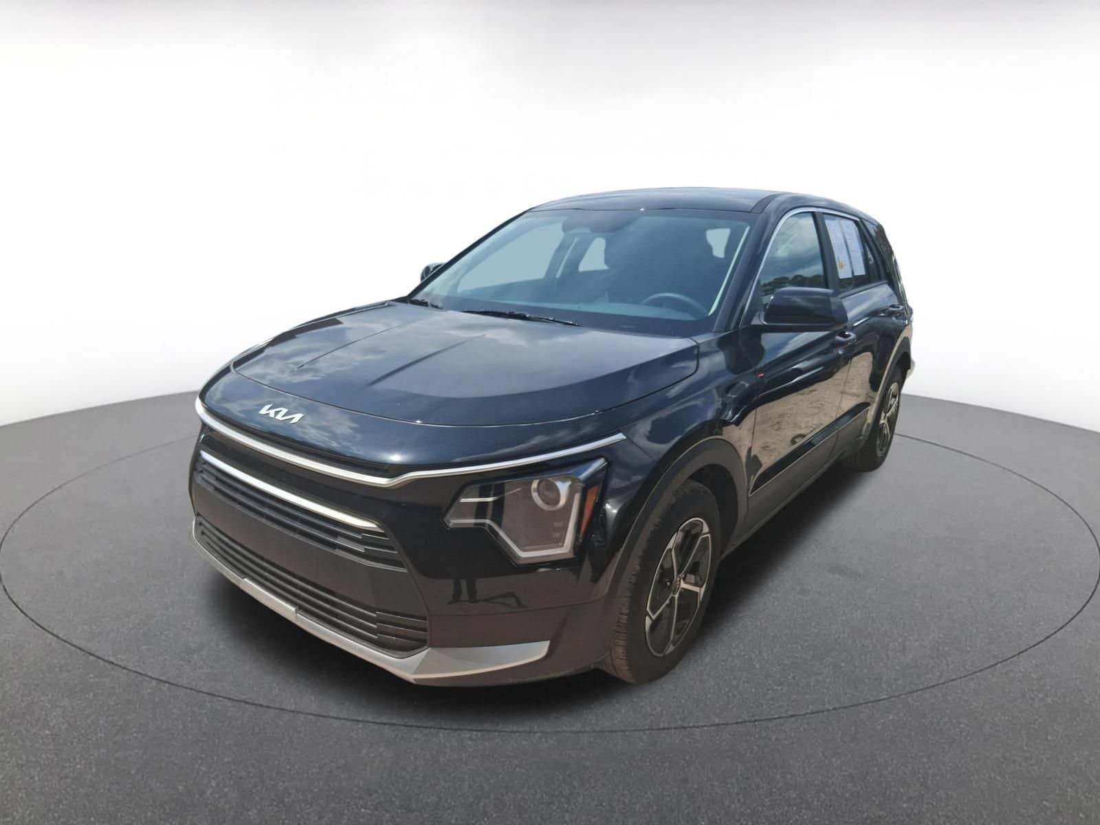 Thumbnail: 2026 Kia Niro - 8