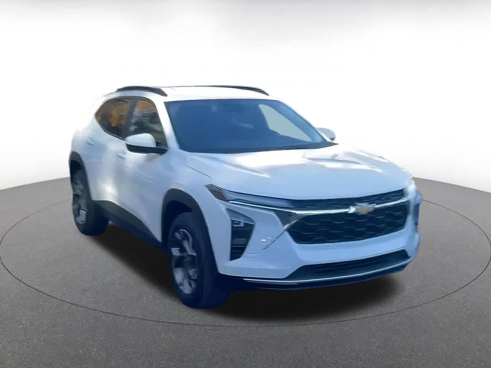 Thumbnail: 2025 Chevrolet Trax - 3