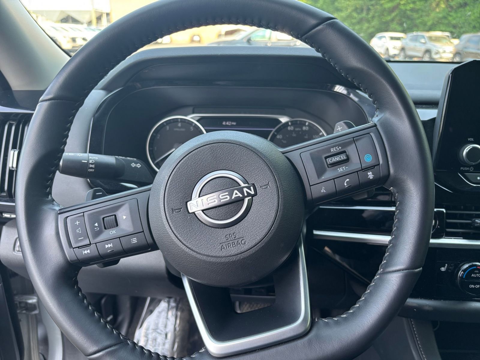 Thumbnail: 2025 Nissan Pathfinder - 29
