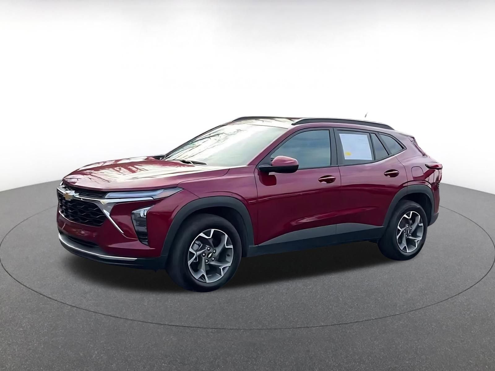 Thumbnail: 2025 Chevrolet Trax - 8