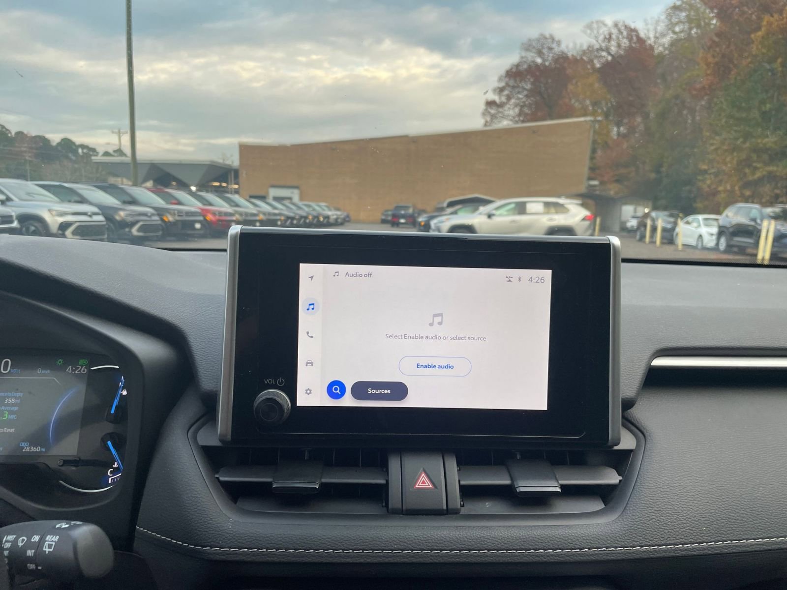 Thumbnail: 2025 Toyota RAV4 - 20