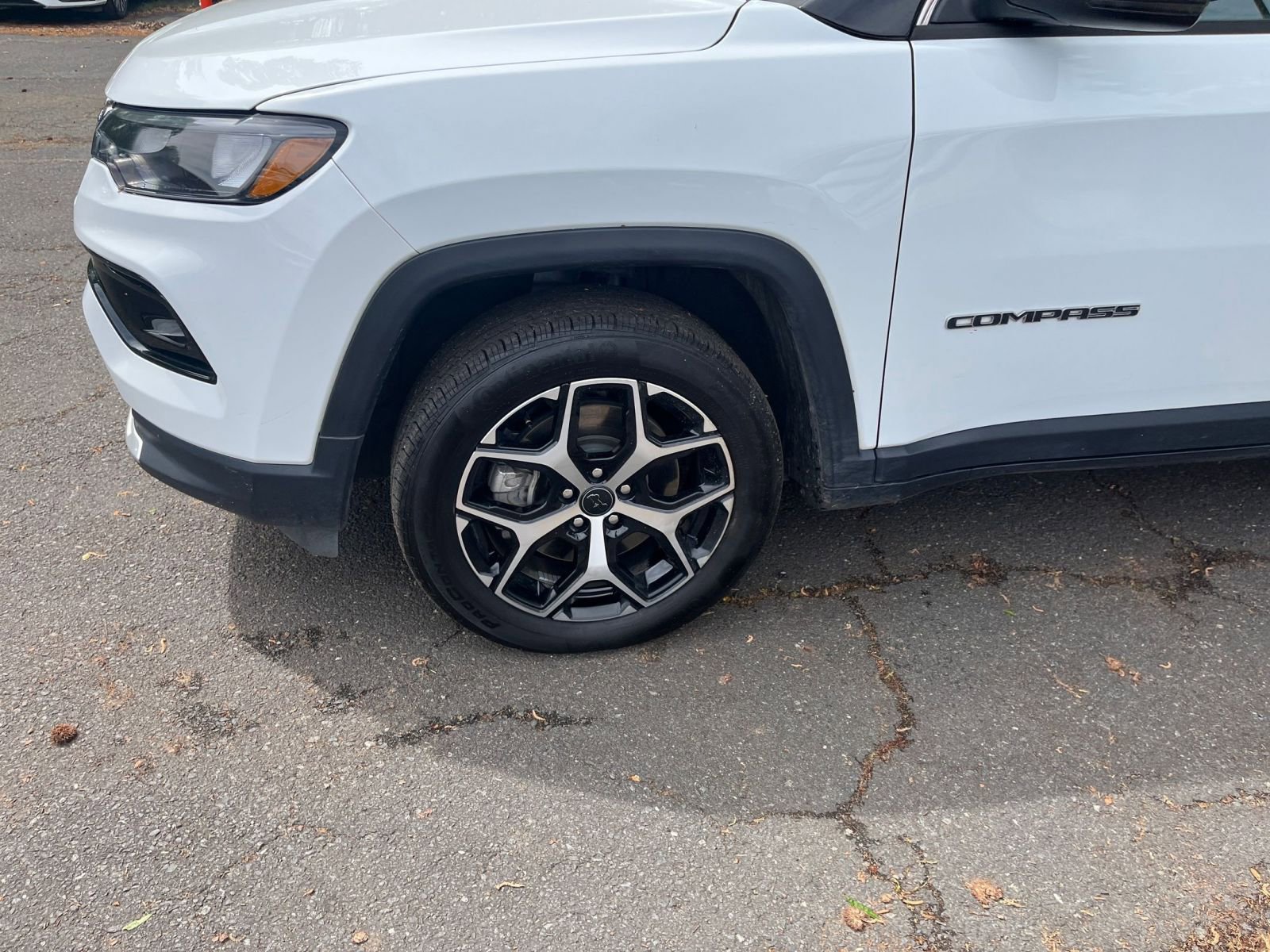 Thumbnail: 2025 Jeep Compass - 31