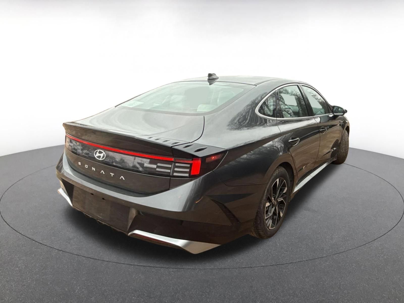 Thumbnail: 2025 Hyundai Sonata - 18