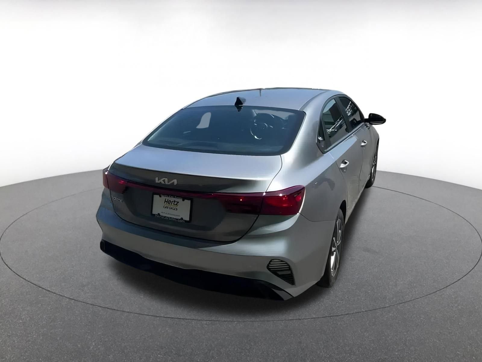 Thumbnail: 2024 Kia Forte - 13