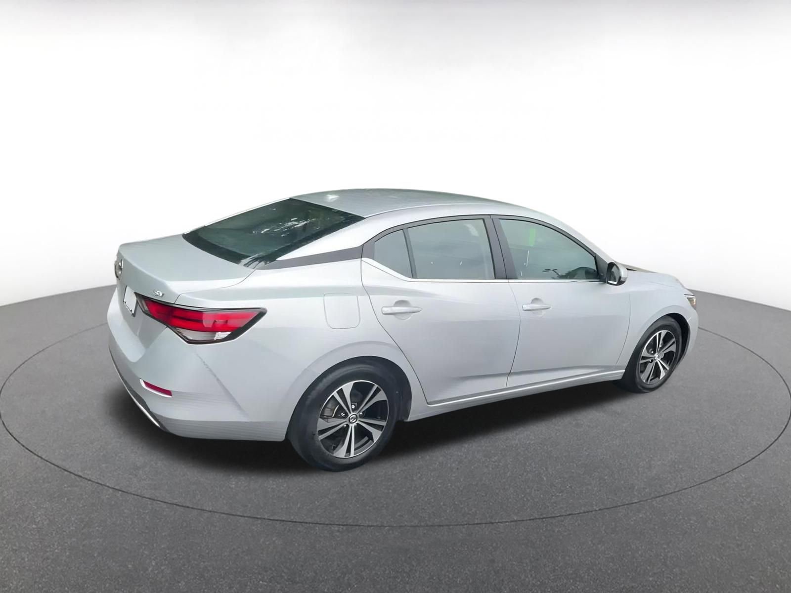 Thumbnail: 2023 Nissan Sentra - 15