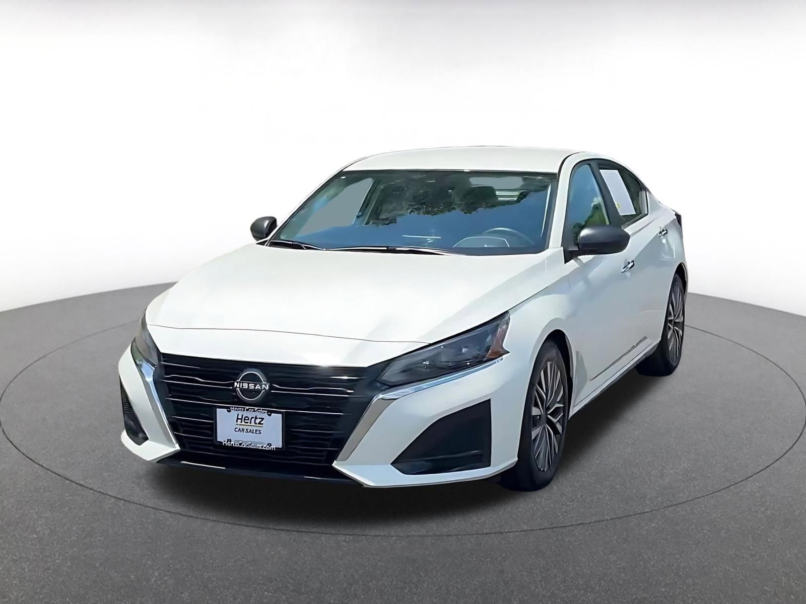Thumbnail: 2025 Nissan Altima - 7