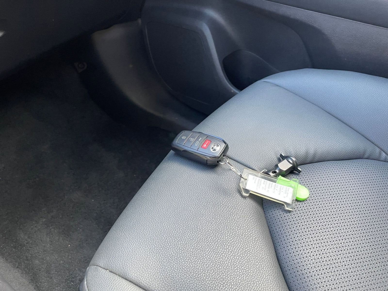 Thumbnail: 2025 Toyota Grand Highlander - 21