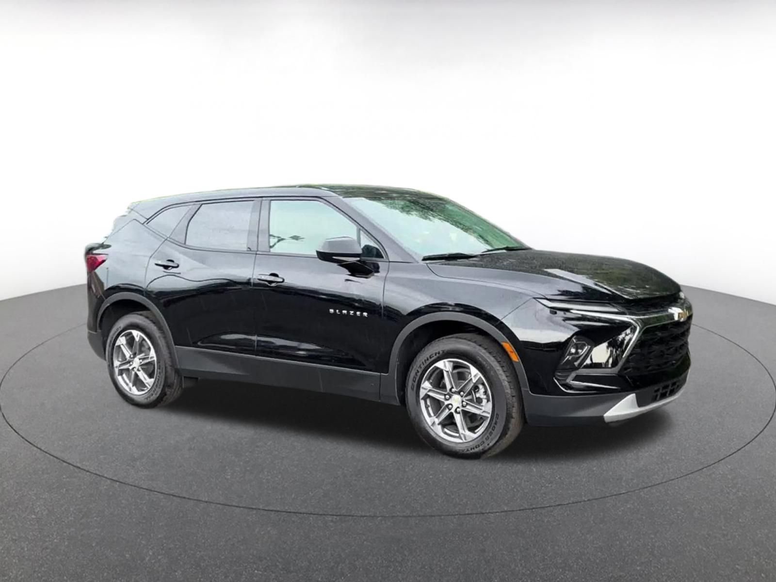Thumbnail: 2025 Chevrolet Blazer - 2