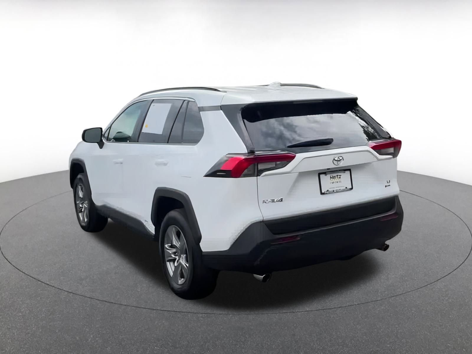 Thumbnail: 2025 Toyota RAV4 - 11