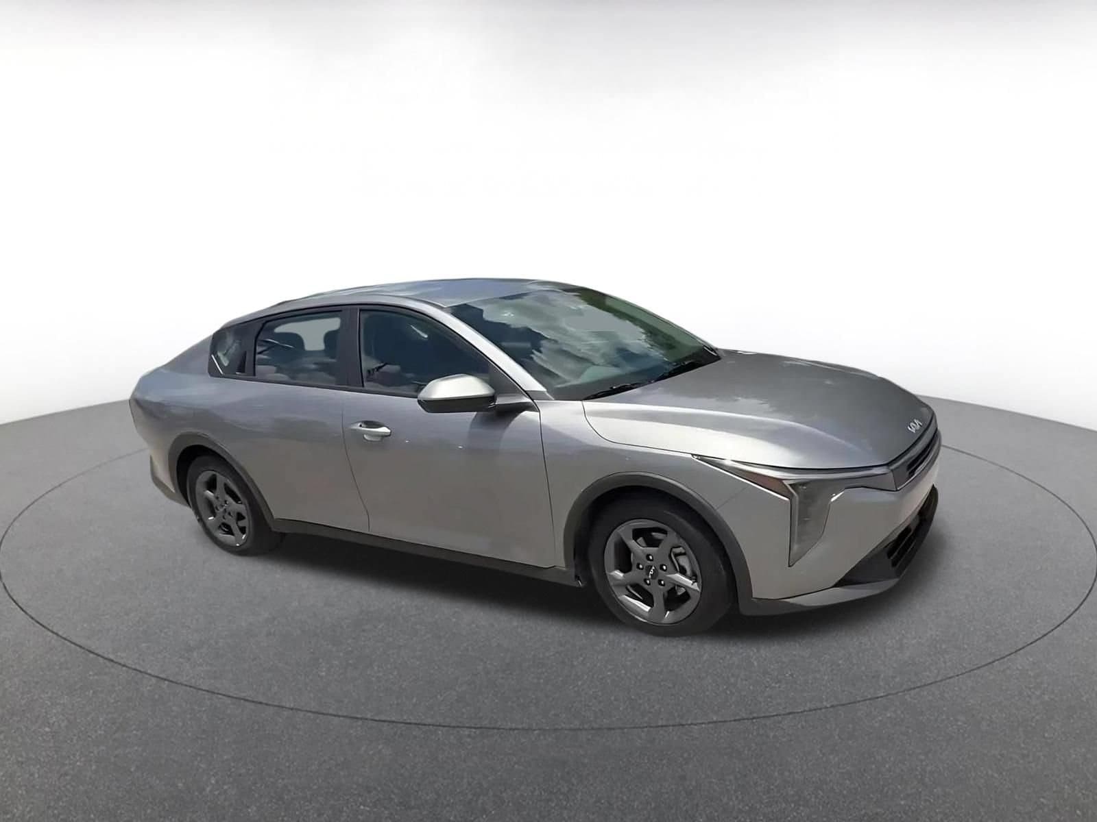 Thumbnail: 2025 Kia K4 - 2