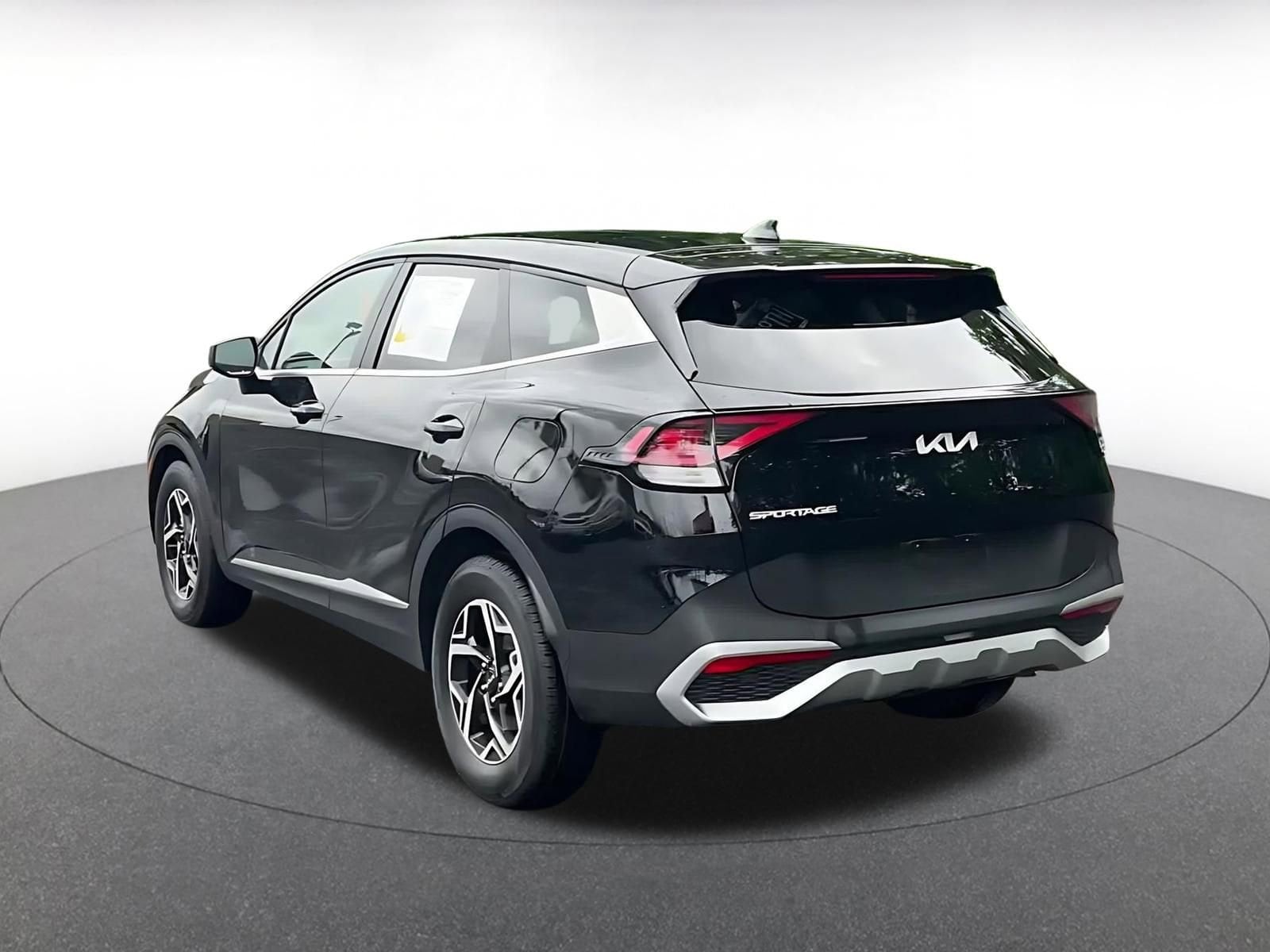 Thumbnail: 2025 Kia Sportage - 11