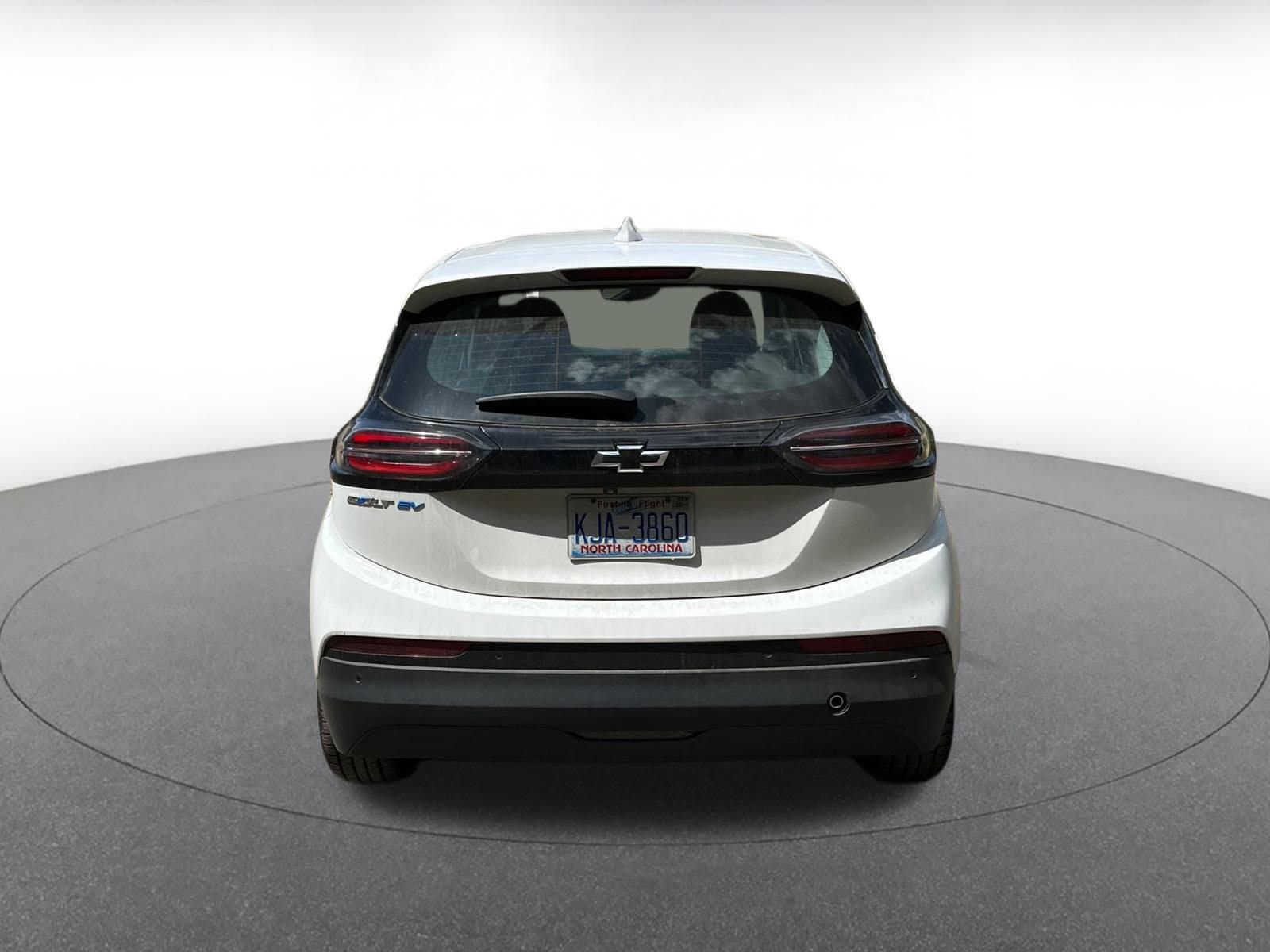 Thumbnail: 2023 Chevrolet Bolt EV - 11