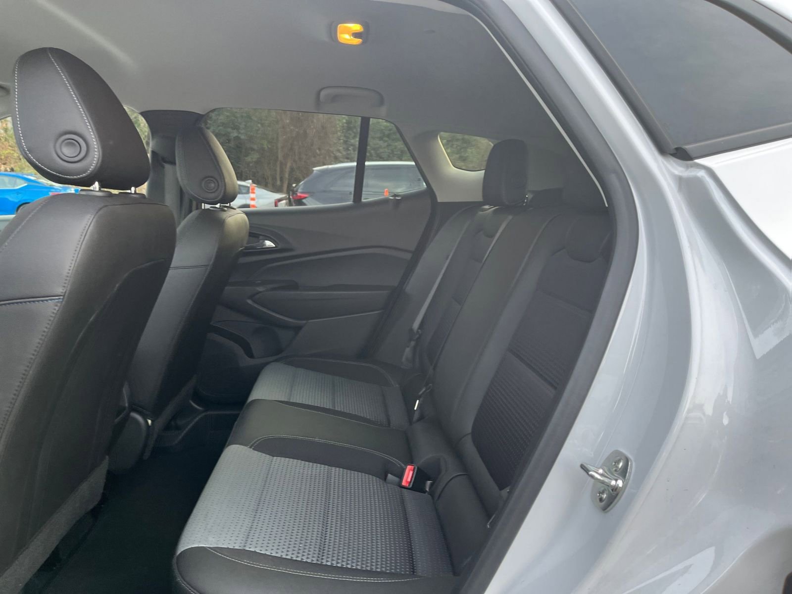 Thumbnail: 2025 Chevrolet Trax - 23