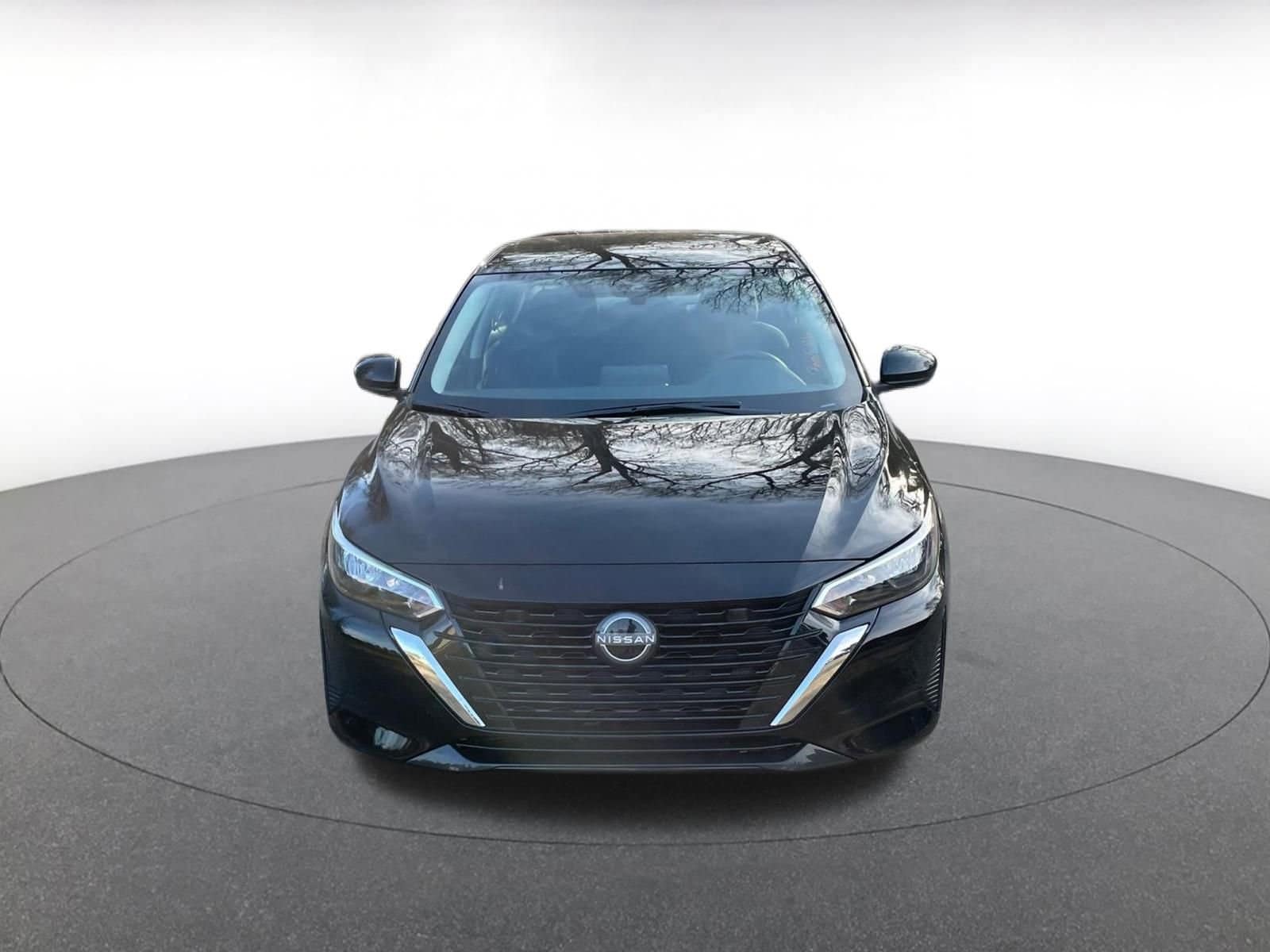 Thumbnail: 2025 Nissan Sentra - 2