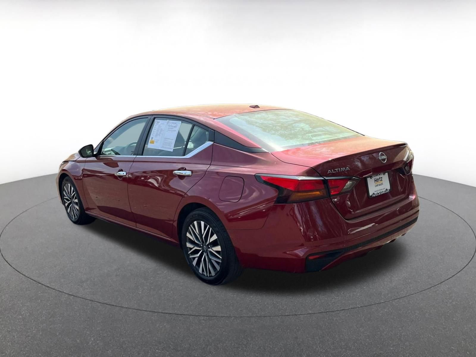 Thumbnail: 2025 Nissan Altima - 11