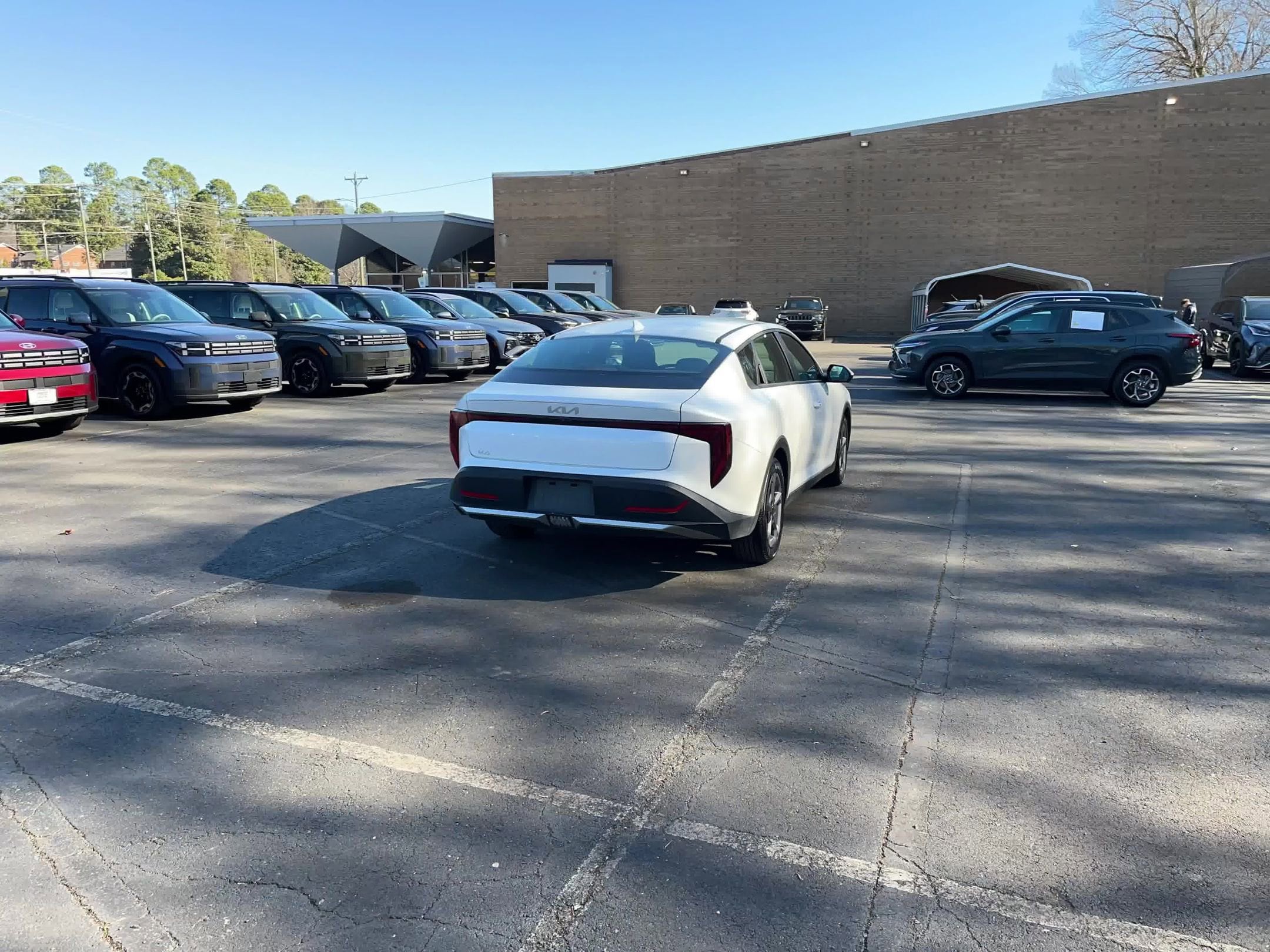 Thumbnail: 2025 Kia K4 - 2